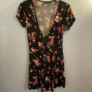 Floral v-neck romper